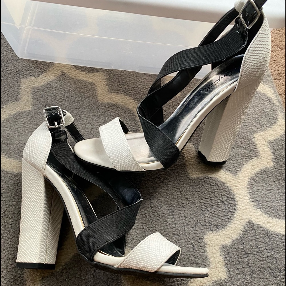 Qupid faux snakeskin block heel sandal